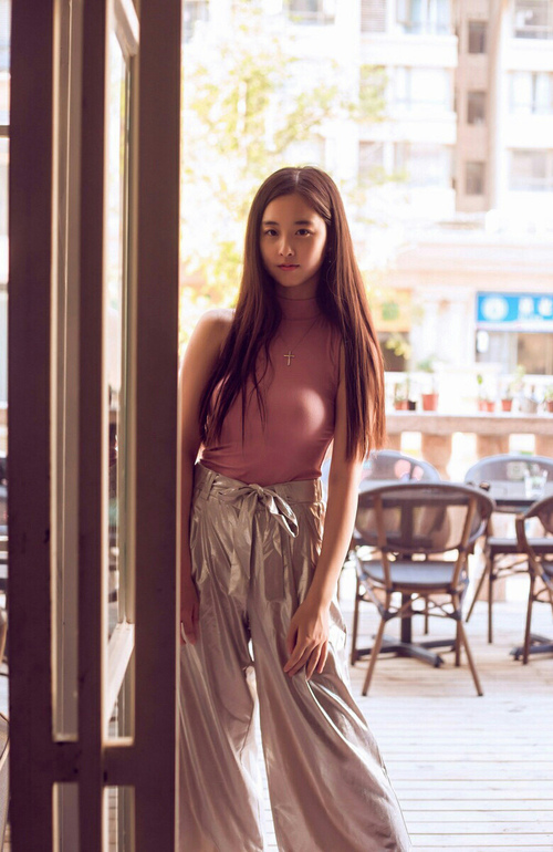 九游游戏中心官网-拜仁慕尼黑主场3-1战胜弗赖堡，进攻火力全开，拜仁慕尼黑23号